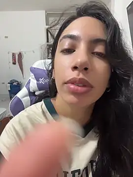 Snapshot of Heratemporal chatting on May 2026 01:26:01 PM Heratemporal online show from May 2026 01:26:01 PM