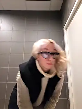 Giuliana baby online show from March 2025 11:34:02 AM