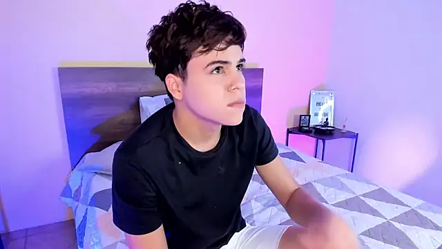 justinbiler online show from January 2025 12:24:01 PM