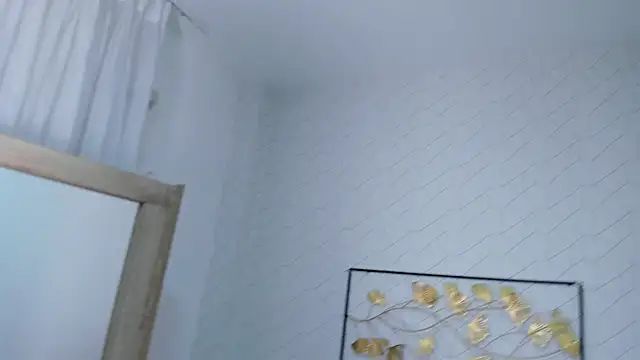 Snapshot of Katalella_murillo chatting on March 2025 09:49:02 AM Katalella murillo online show from March 2025 09:49:02 AM