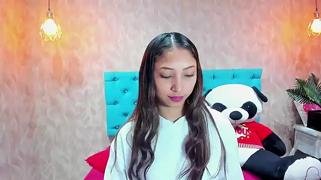 MadelineDoll online show from March 2026 01:50:02 PM