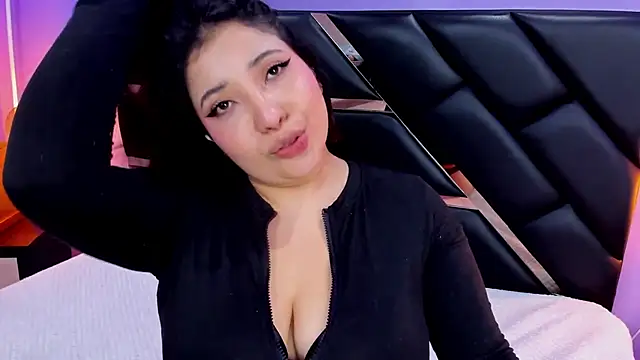 Snapshot of Emma_monserrat chatting on July 2026 11:38:02 AM Emma monserrat online show from July 2026 11:38:02 AM