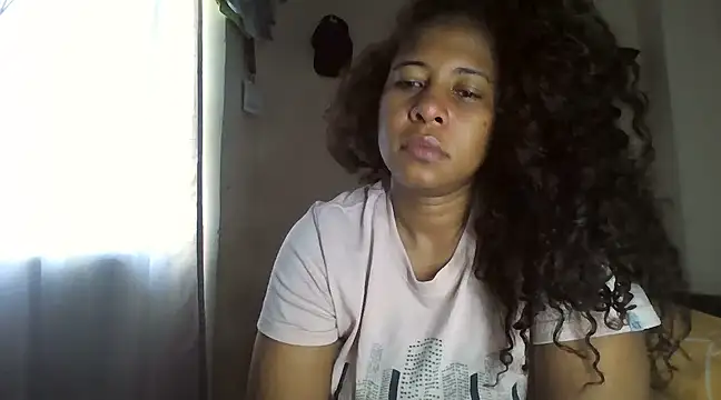 Ivon-09 online show from February 2025 12:44:02 PM