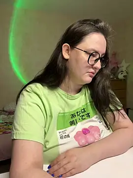 hungry1bunny online show from February 2025 06:40:01 PM