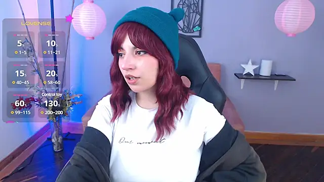 Snapshot of yumin3ko chatting on January 2025 10:29:02 AM yumin3ko online show from January 2025 10:29:02 AM