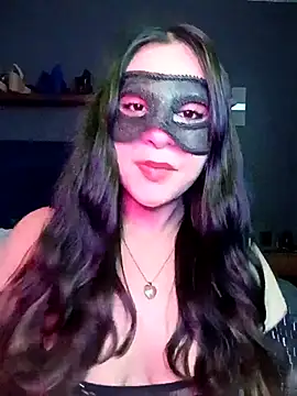 Snapshot of Ursa_sexy chatting on November 2025 06:23:01 AM Ursa sexy online show from November 2025 06:23:01 AM