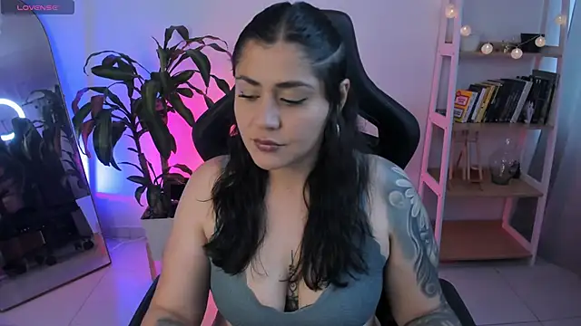 GretaX-X online show from January 2026 10:47:02 PM