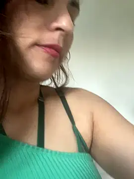 Snapshot of Chanel_shaw chatting on October 2025 03:13:01 PM Chanel shaw online show from October 2025 03:13:01 PM