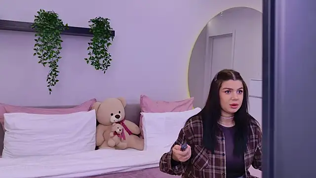 MelanieCarterr online show from September 2025 04:12:01 PM