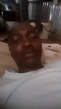 Snapshot of realGsign chatting on January 2025 12:04:02 PM realGsign online show from January 2025 12:04:02 PM