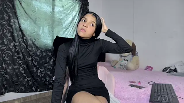 Michi sexy online show from April 2026 02:29:02 PM