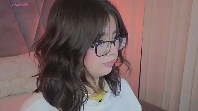 missy taylor  online show from October 2025 08:11:02 PM