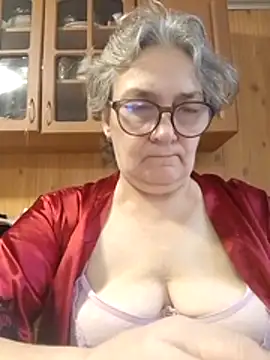 IrinaSweet54 online show from November 2025 07:54:01 AM