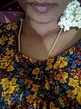 Snapshot of Ambika01 chatting on February 2025 01:32:01 PM Ambika01 online show from February 2025 01:32:01 PM