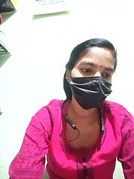 Snapshot of anusiya01 chatting on January 2025 05:20:01 PM anusiya01 online show from January 2025 05:20:01 PM