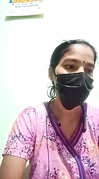 Snapshot of anusiya01 chatting on January 2025 01:53:01 AM anusiya01 online show from January 2025 01:53:01 AM