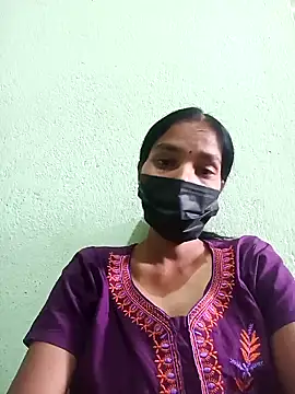 Snapshot of anusiya01 chatting on January 2025 06:33:01 AM anusiya01 online show from January 2025 06:33:01 AM