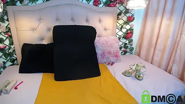 ElizabethSweet  online show from March 2025 07:17:01 PM