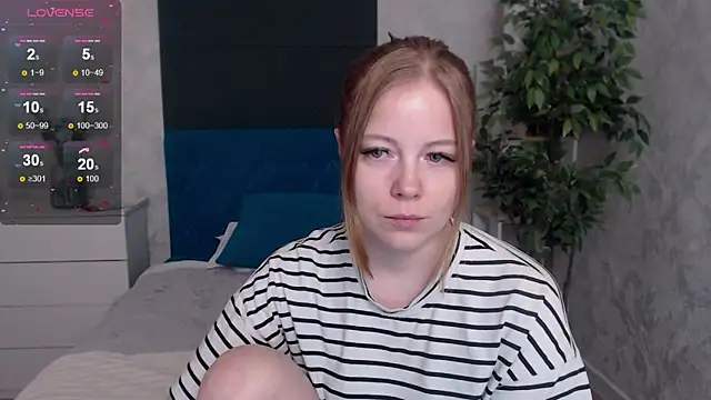 Snapshot of JennyyHot chatting on February 2026 05:00:02 AM JennyyHot online show from February 2026 05:00:02 AM