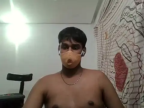 brownguy1234 online show from December 2024 05:26:01 PM