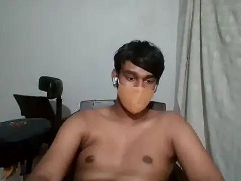 Snapshot of brownguy1234 chatting on February 2025 08:30:01 PM brownguy1234 online show from February 2025 08:30:01 PM