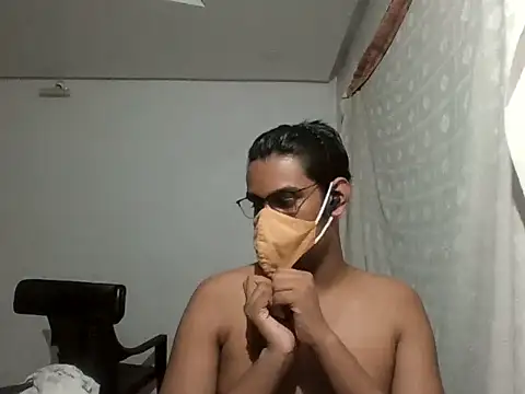 Snapshot of brownguy1234 chatting on February 2025 01:48:02 PM brownguy1234 online show from February 2025 01:48:02 PM