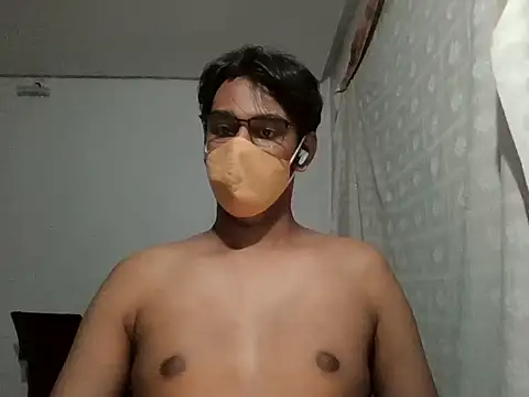 Snapshot of brownguy1234 chatting on February 2025 04:04:01 PM brownguy1234 online show from February 2025 04:04:01 PM