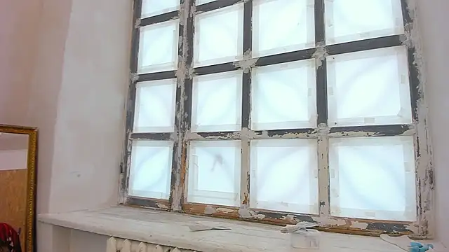 Snapshot of YourSuperModel chatting on February 2025 11:20:02 AM YourSuperModel online show from February 2025 11:20:02 AM