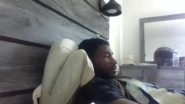 Snapshot of Mcoleman4642 chatting on September 2025 06:40:02 PM Mcoleman4642 online show from September 2025 06:40:02 PM