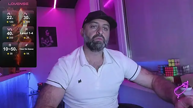 MAGABEAR077 online show from October 2025 10:45:01 AM