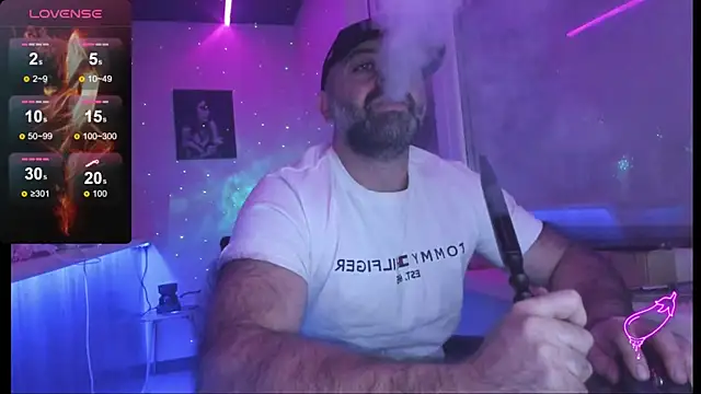 MAGABEAR077 online show from November 2025 07:13:01 PM