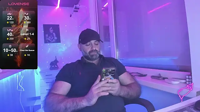 MAGABEAR077 online show from November 2025 10:32:01 PM