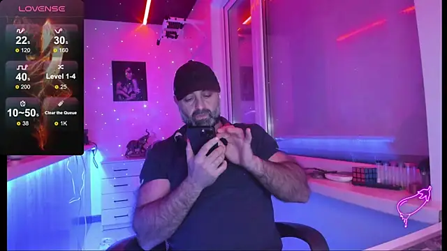 MAGABEAR077 online show from December 2025 05:25:02 AM