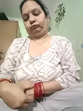 Kavya kapoor online show from November 2025 06:09:02 PM