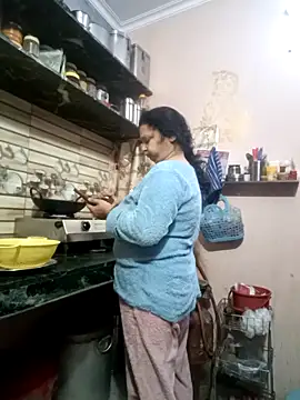 Snapshot of Kavya_kapoor chatting on February 2026 02:53:01 AM Kavya kapoor online show from February 2026 02:53:01 AM