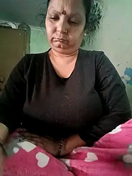 Snapshot of Kavya_kapoor chatting on February 2026 02:41:02 AM Kavya kapoor online show from February 2026 02:41:02 AM