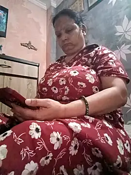 Snapshot of Kavya_kapoor chatting on April 2026 06:20:01 PM Kavya kapoor online show from April 2026 06:20:01 PM