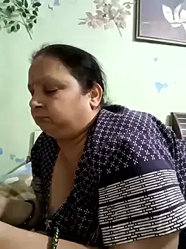 Snapshot of Kavya_kapoor chatting on May 2026 05:07:01 PM Kavya kapoor online show from May 2026 05:07:01 PM