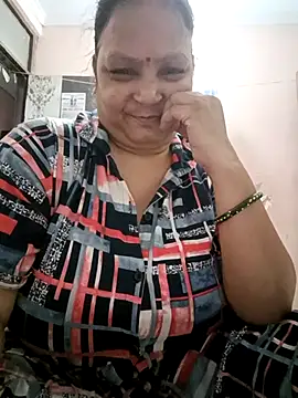 Snapshot of Kavya_kapoor chatting on May 2026 02:45:01 PM Kavya kapoor online show from May 2026 02:45:01 PM