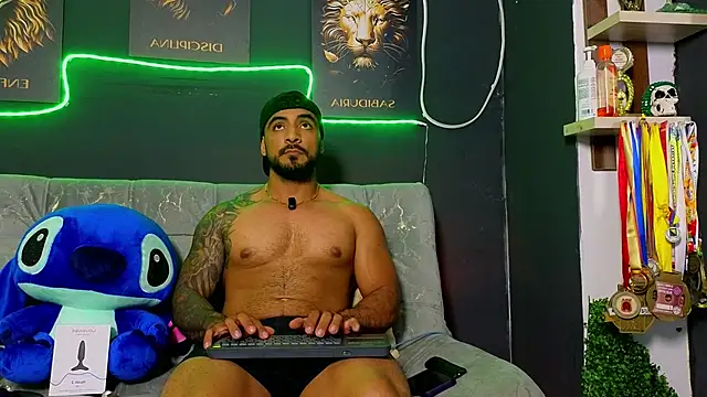 ERIC HARRISON online show from November 2025 02:58:01 AM