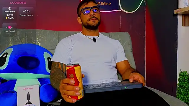 ERIC HARRISON online show from February 2026 02:18:02 AM