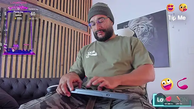 Luke  09 online show from March 2025 12:22:01 PM