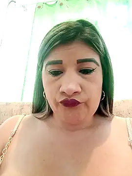 Hannahcandyy online show from September 2025 05:14:01 PM