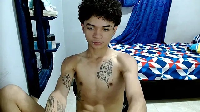 Snapshot of Lovebeng_ chatting on February 2025 10:07:02 PM Lovebeng  online show from February 2025 10:07:02 PM