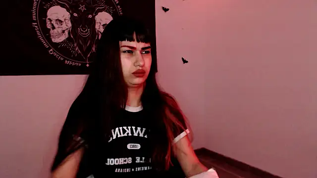 Little-Lucifer online show from November 2025 10:53:02 PM