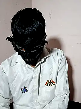 Snapshot of Fucker_boy_1 chatting on January 2025 05:23:02 AM Fucker boy 1 online show from January 2025 05:23:02 AM