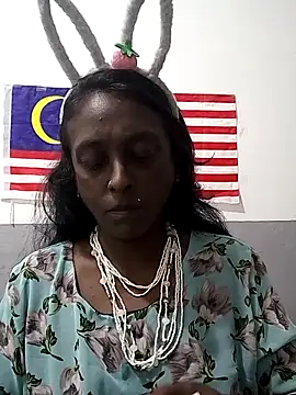 mamakarma1403 online show from November 2025 02:21:01 PM