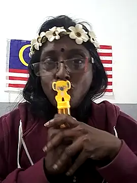 mamakarma1403 online show from November 2025 03:09:02 AM