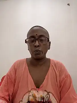 Snapshot of mamakarma1403 chatting on June 2026 03:36:01 PM mamakarma1403 online show from June 2026 03:36:01 PM