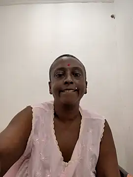 Snapshot of mamakarma1403 chatting on June 2026 12:03:01 PM mamakarma1403 online show from June 2026 12:03:01 PM